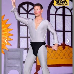 It's Always Sunny in Philadelphia Halloween Costume